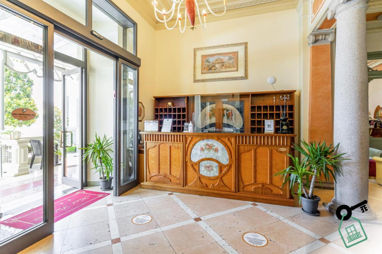 Hotel Rooms Lago Maggiore Verbania Luaran gambar