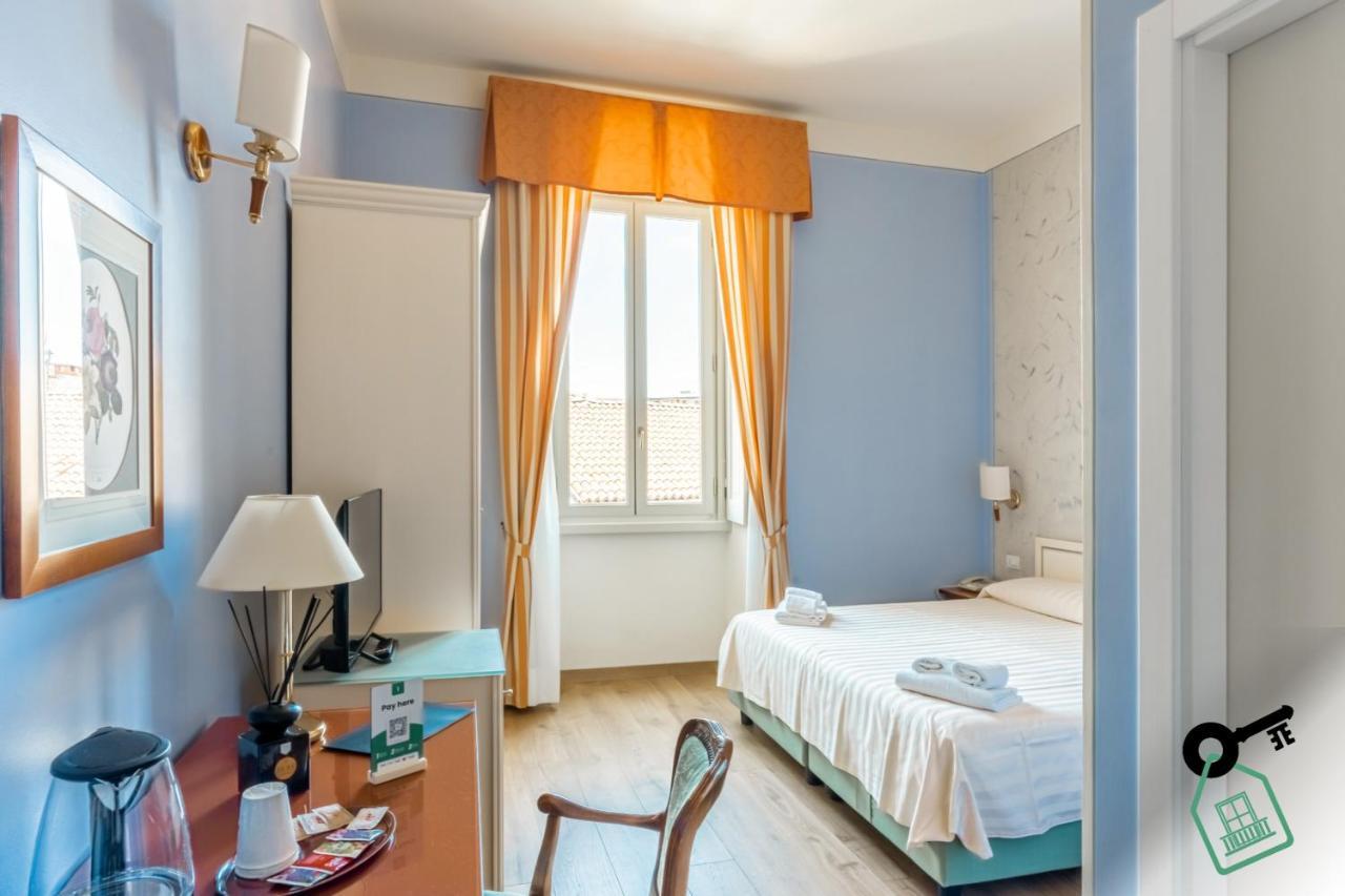Hotel Rooms Lago Maggiore Verbania Luaran gambar